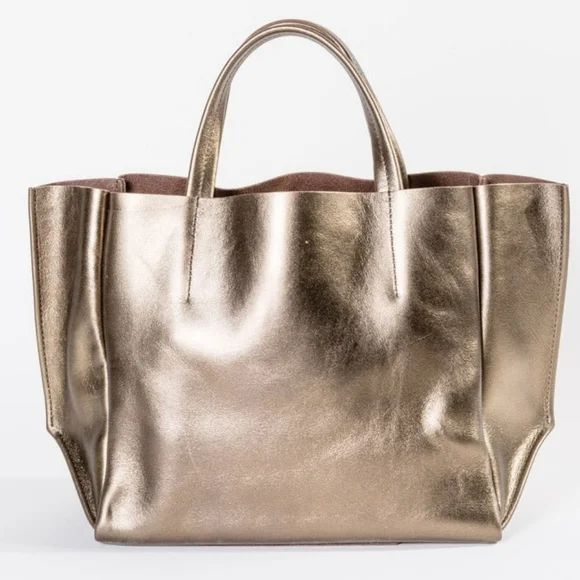 Ampersand as apostrophe half tote sale